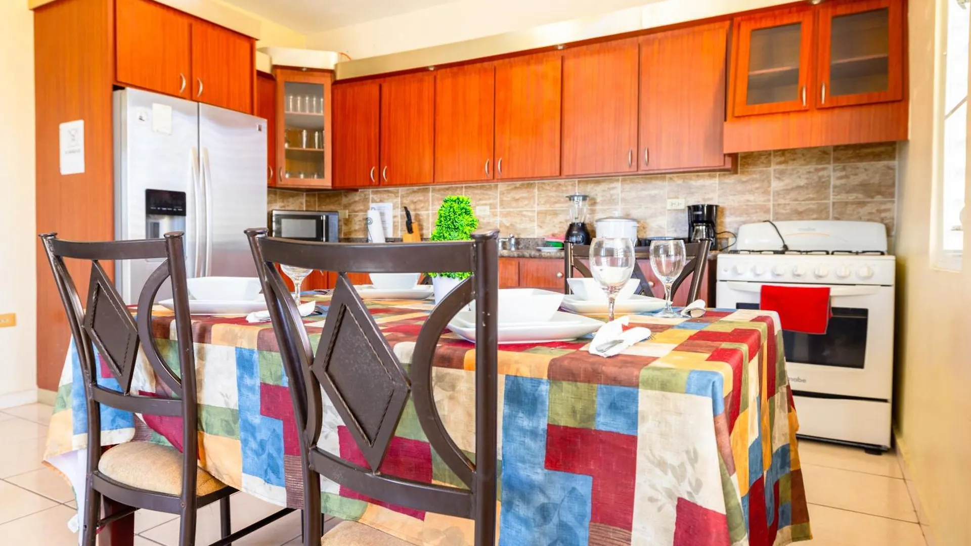 Colinas Del Atlantico Vacational House 2Nd Floor Apartment Isabela