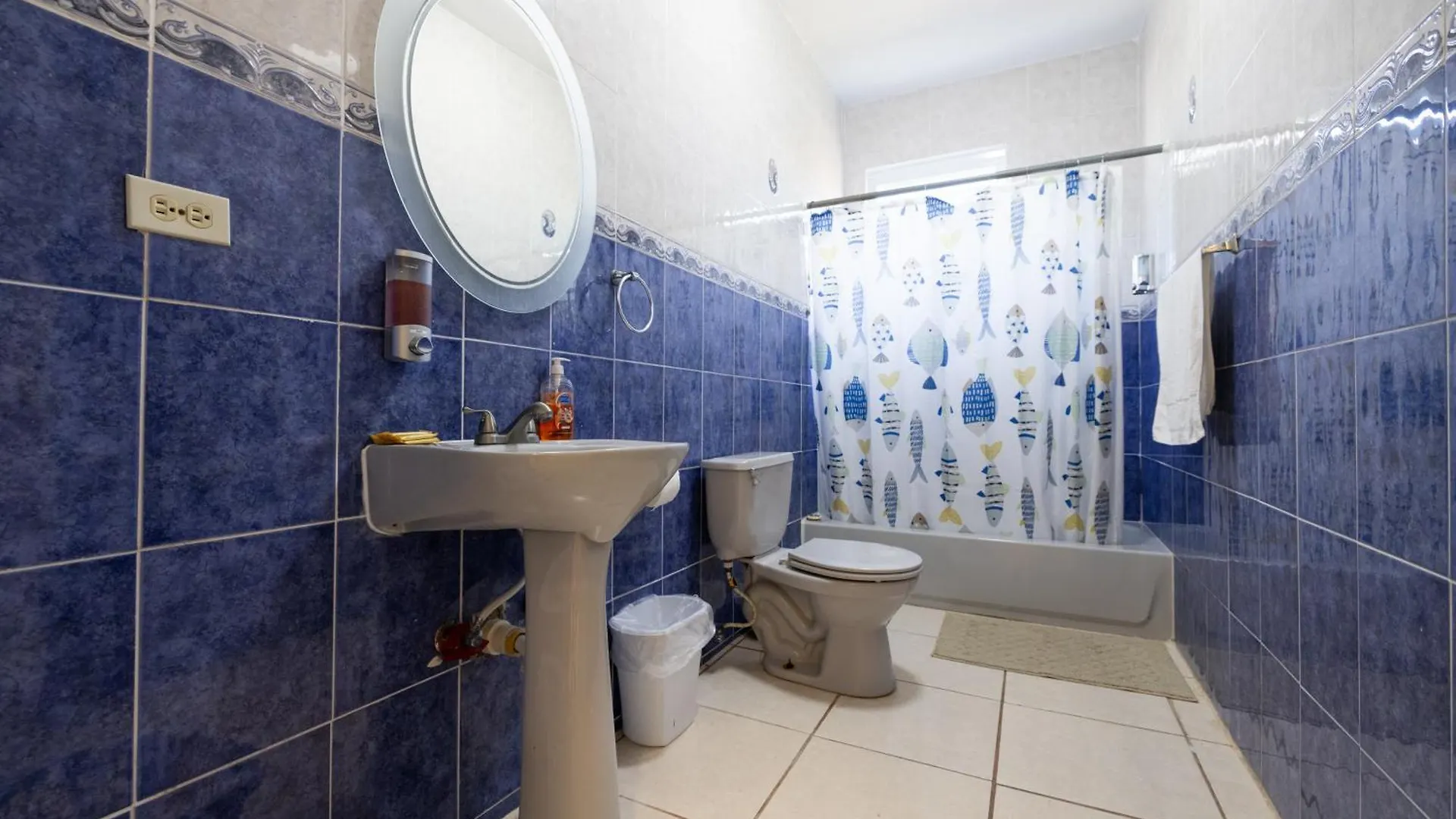 Colinas Del Atlantico Vacational House 2Nd Floor Apartment Isabela