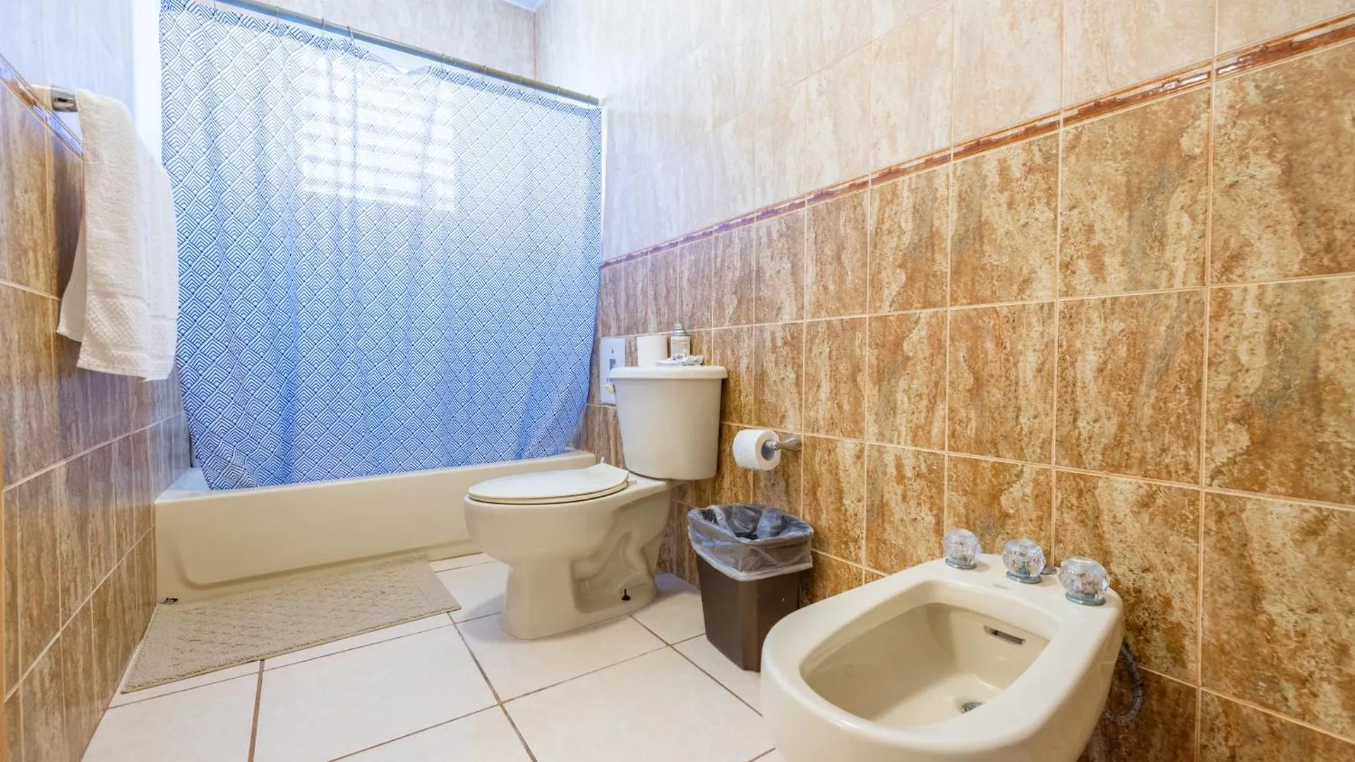 Colinas Del Atlantico Vacational House 2Nd Floor Apartment Isabela 0*,  Puerto Rico